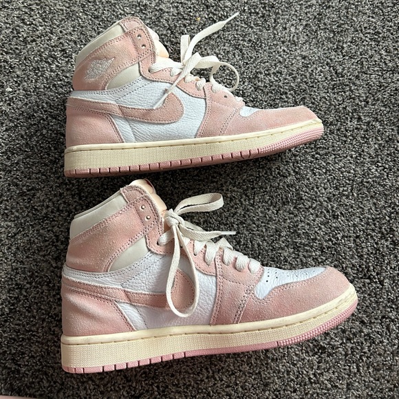 Nike Shoes - Air Jordan AJ1 retro - washed pink